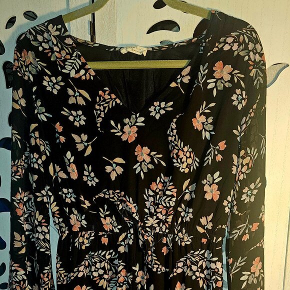 Romantic Floral Lovestitch long sleeve dress size medium - Picture 1 of 6